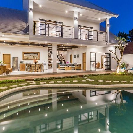 Villa Jamu Seminyak Exteriör bild